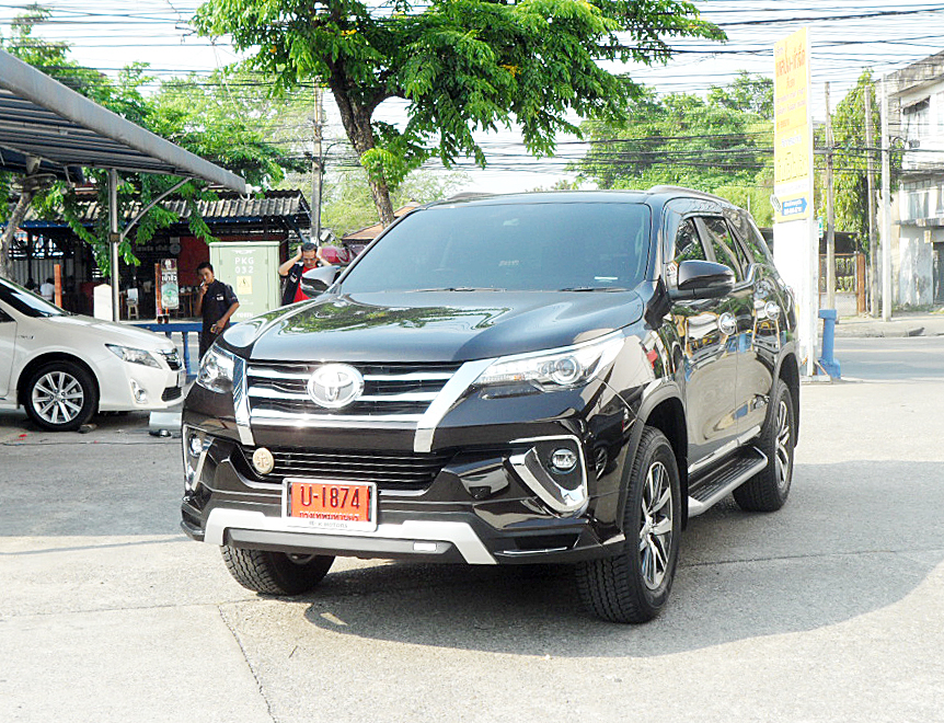 ชุดแต่ง Fortuner 2015-2020 รุ่น Vazooma VIP